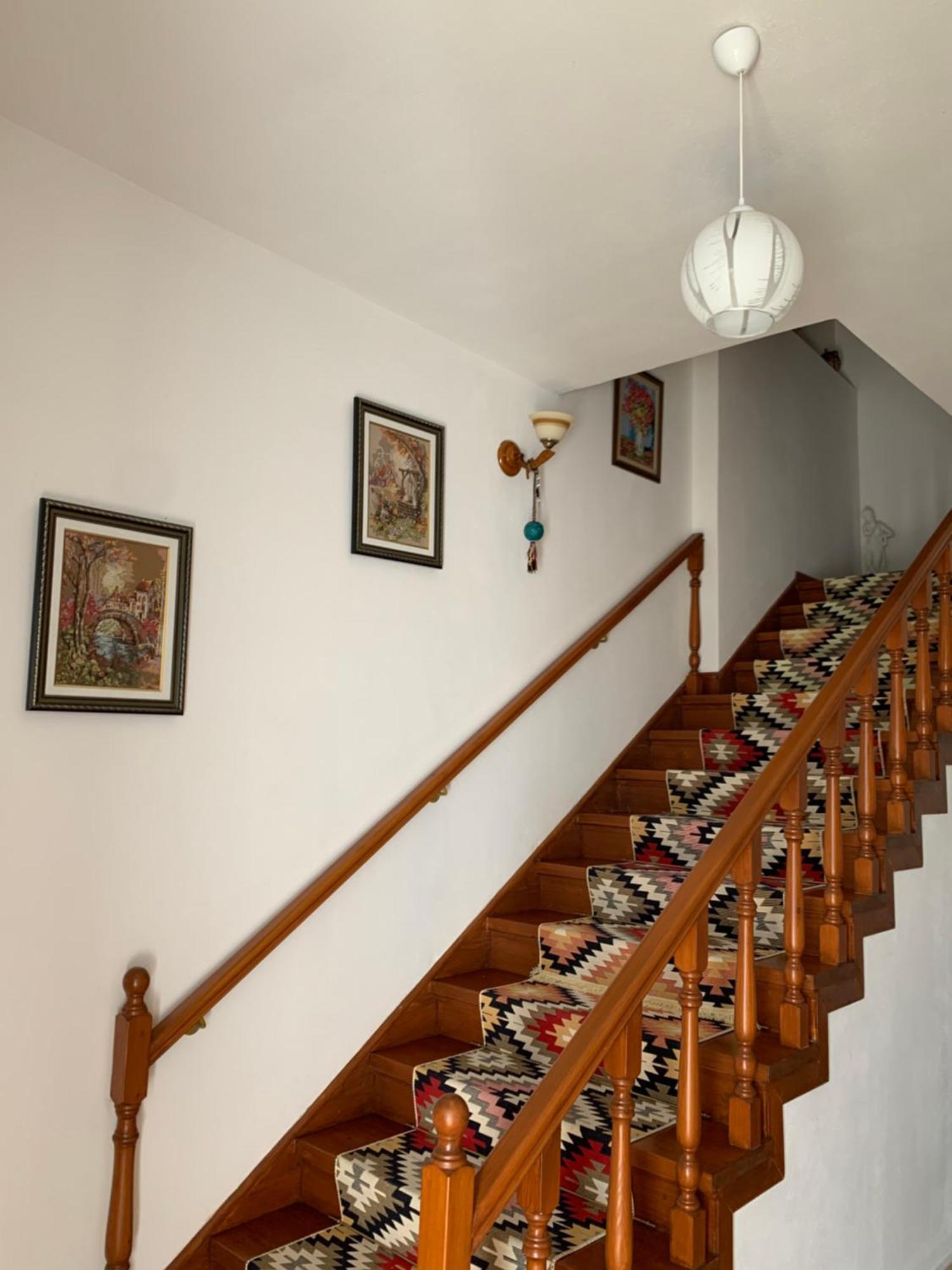 Stonetale Garden Guesthouse Гірокастра Екстер'єр фото